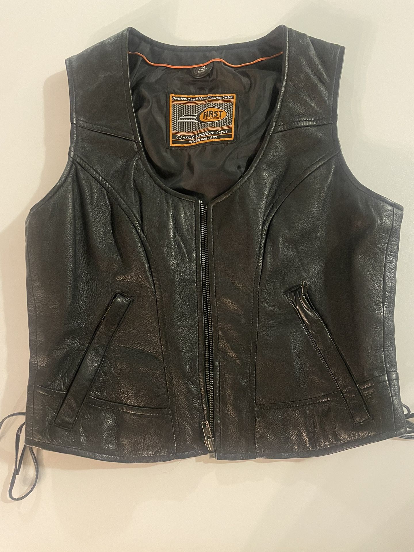 Women’s Classic Leather Gear Vest