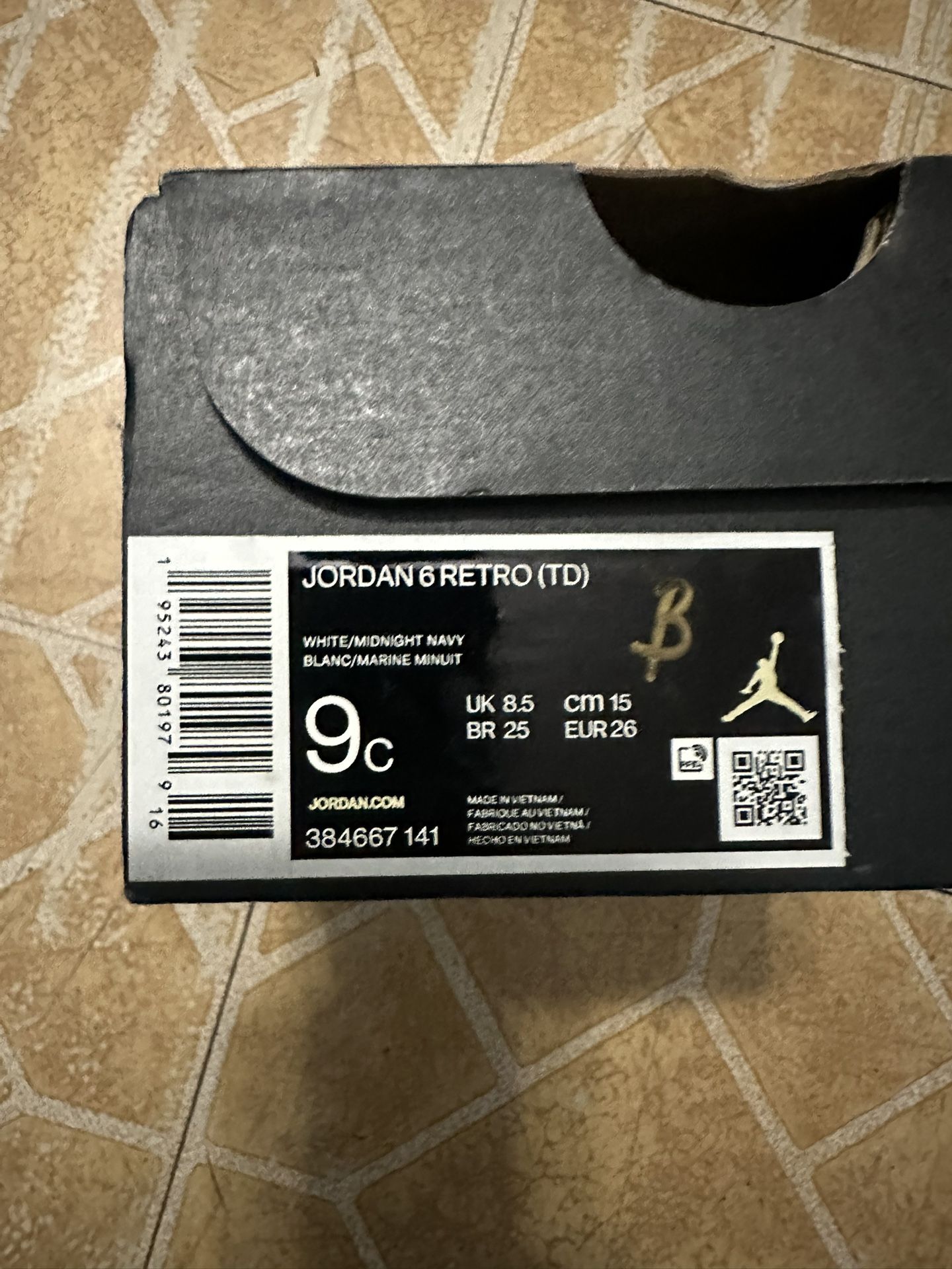 Jordan 6 Retro