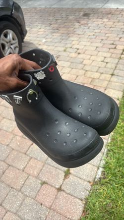 Croc Rain Boots size 11