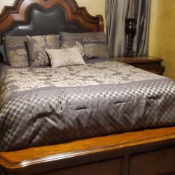 Queen Bed Frame 