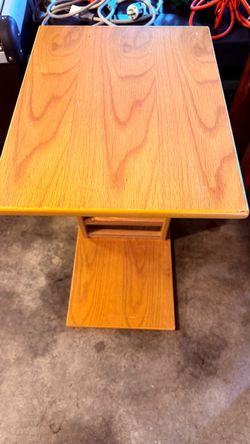 Solid Wood Side Table / Nightstand with Magazine Rack – Like New