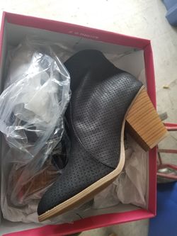 Size 10 heels