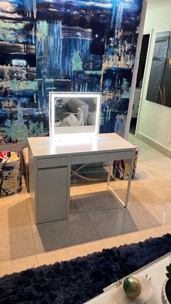 Vanity with LED mirror