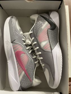 Nike Sabrina 2. Sz 8.5m/10w. Brand New Ds. 