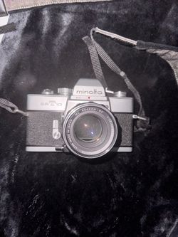 Minolta SRT 101 35 mm camera