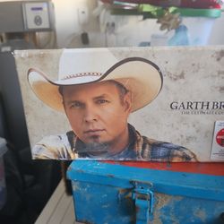GARTH BROOKS THE ULTIMATE COLLECTIONS