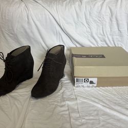 New Clark Women’s Rose point Dew Wedge Boots