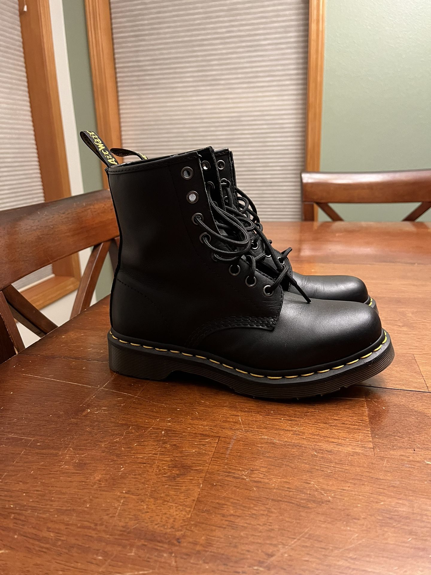 Dr. Marten Boots