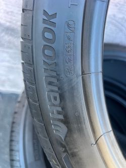 Set of Hankook 255/40 20