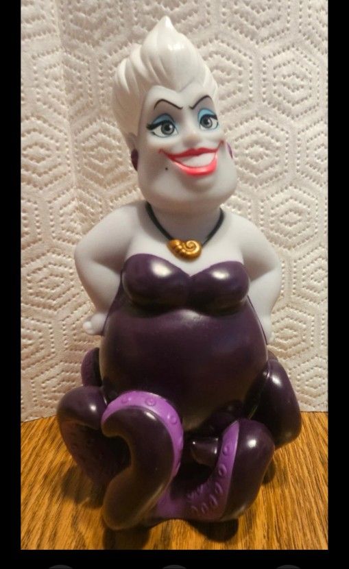 DISNEY THE LITTLE MERMAID URSULA BATH TUB TOY