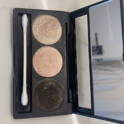 BeautiControl Champagne and Caviar Mineral Eyeshadow Palette 