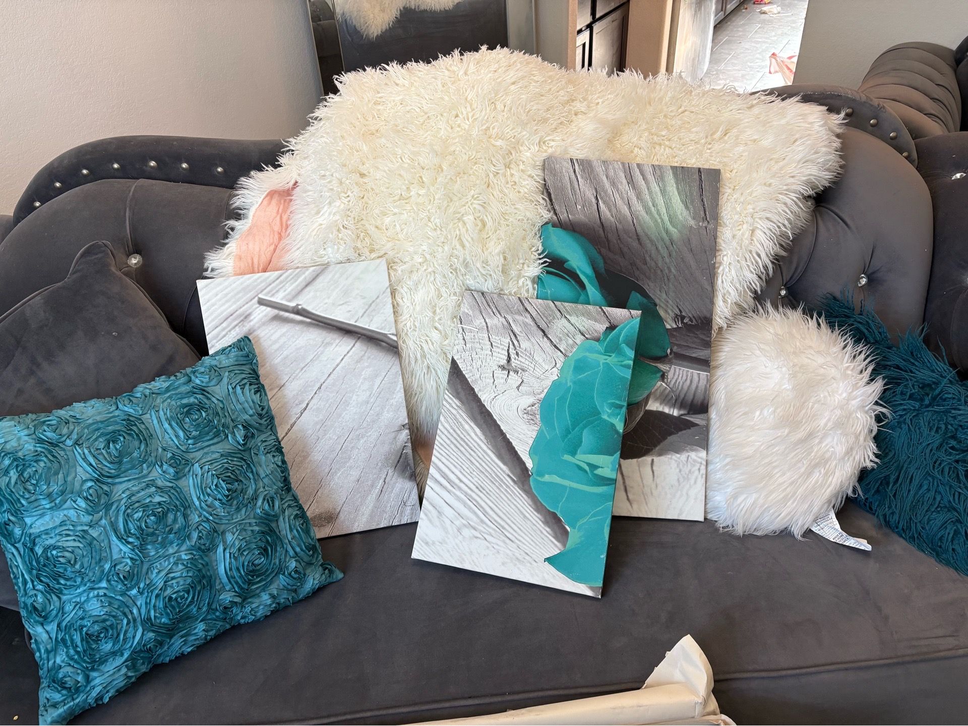 Miscellaneous Decor