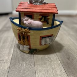 Vintage Cooks Club Noah's Ark Cookie Jar with Animals 10.5"x10"x6" Boat
