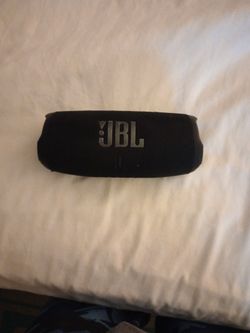 JBL Charge 5 Bluetooth Speaker