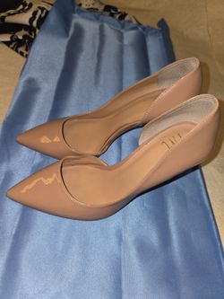 INC International Concepts nude patent d'Orsay / pointed-toe pumps