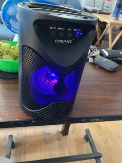 Smaller tower like bluetooth speaker