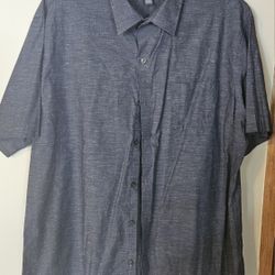 XL MEN'S VAN HEUSEN BUTTON UP SHIRT 