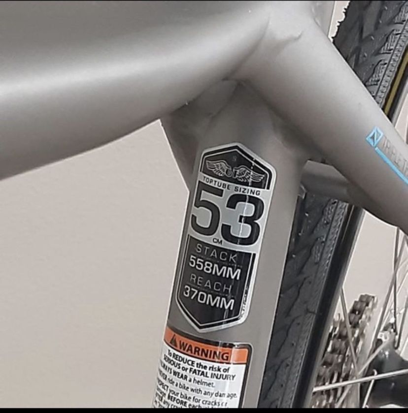 Gt men's vantara claris road bike discount