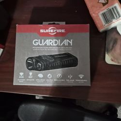 Surefire Guardian USB Rechargeable Light 1000 Lumens