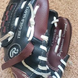 Rawlings Baseball Glove (Kids)