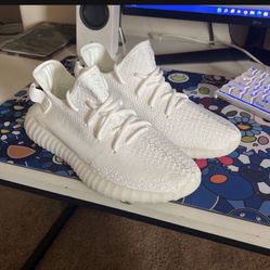 Yeezy 350 Triple White Cream 