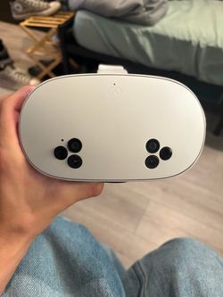 Meta Quest 3 VR Headset White