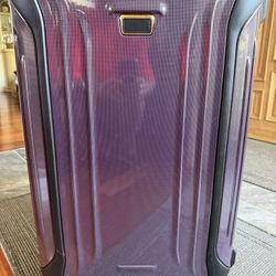 Tumi 30 Inch Case -new 
