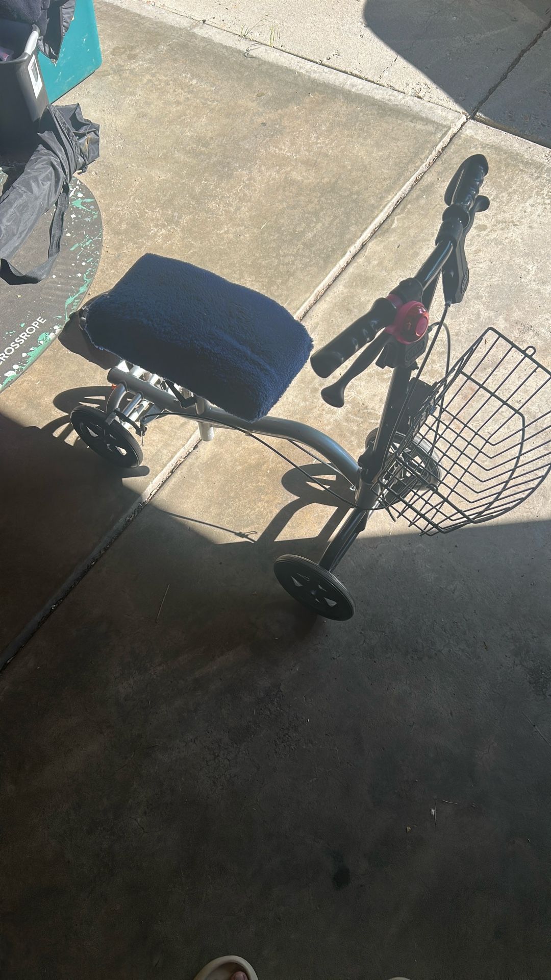 Knee Scooter
