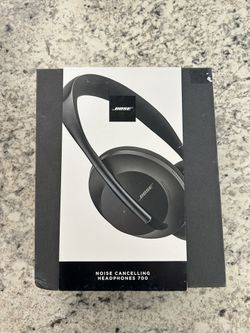Bose Noise-Cancelling 700 Headphones