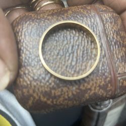 10 Karat Gold Men’s Wedding Band Size 12