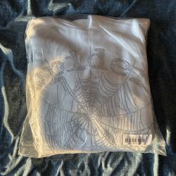 💎 Dazzling White Spiderweb Hoodie - Medium - Perfect for Cold Weather! 🧊