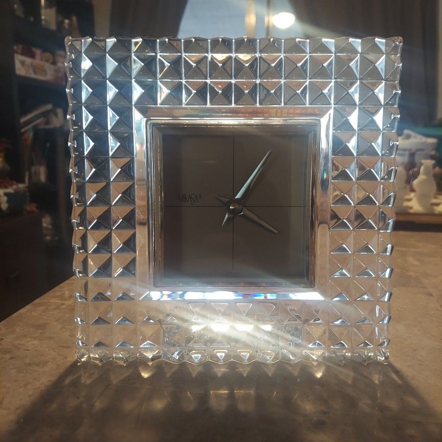 Authentic Crystal Mikasa Desk Clock