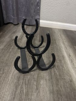 Horseshoe Wine Rack