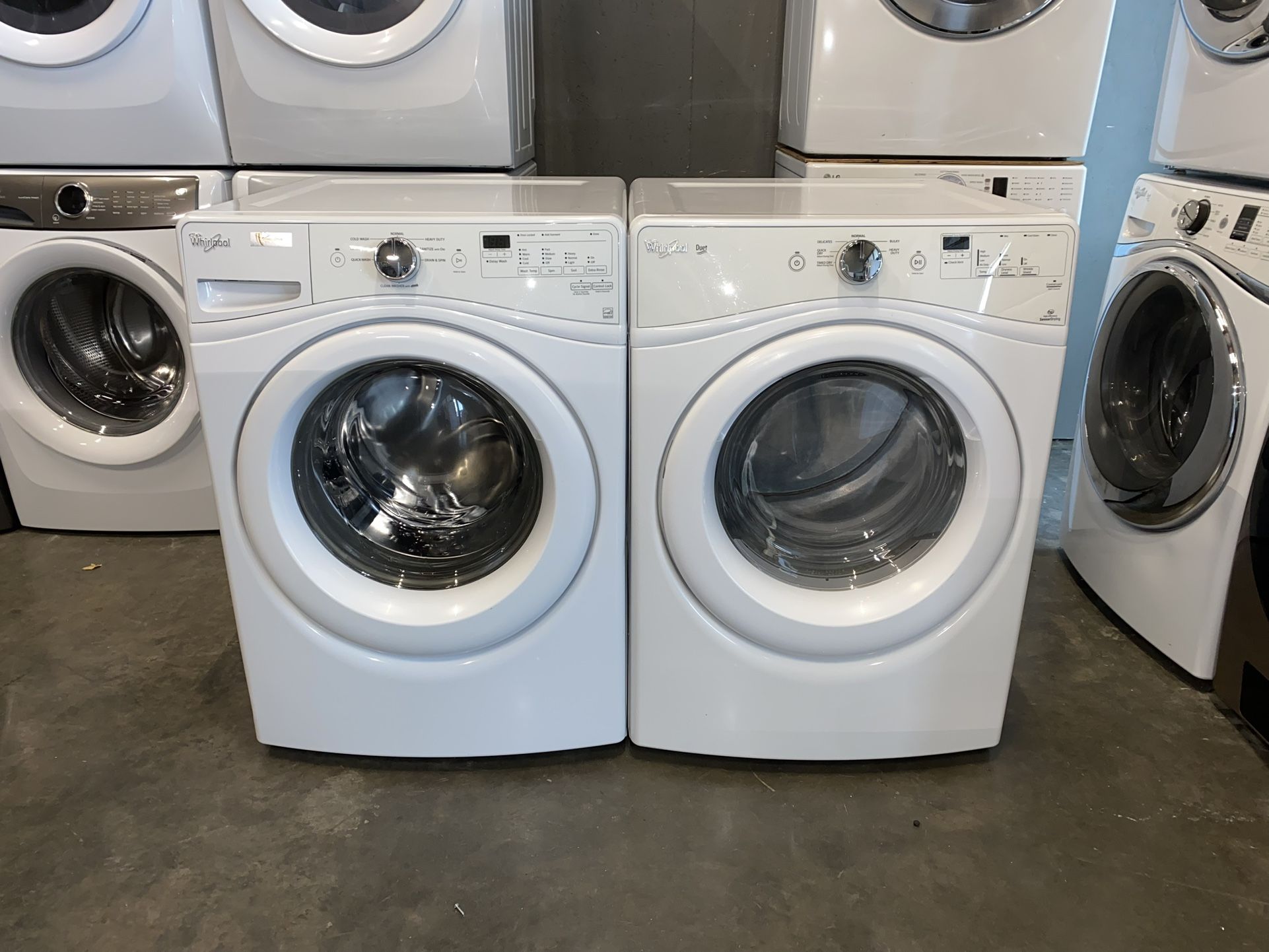 WHIRLPOOL XL CAPACITY WASHER DRYER ELECTRIC SET