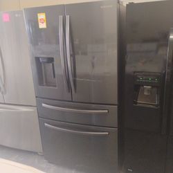 Beautiful Samsung black stainless steel refrigerator