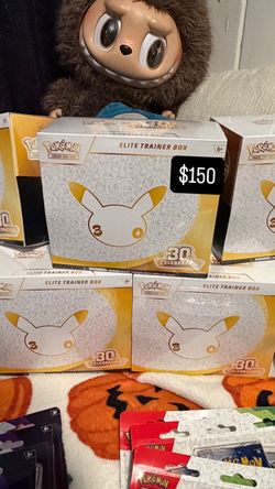 Pokémon 30th Celebration Elite Trainer Box