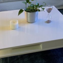 IKEA TOFTERYD Coffee table