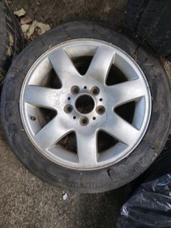 BMW 325i 16" OEM Wheel 2000-2006 E46 Wheel