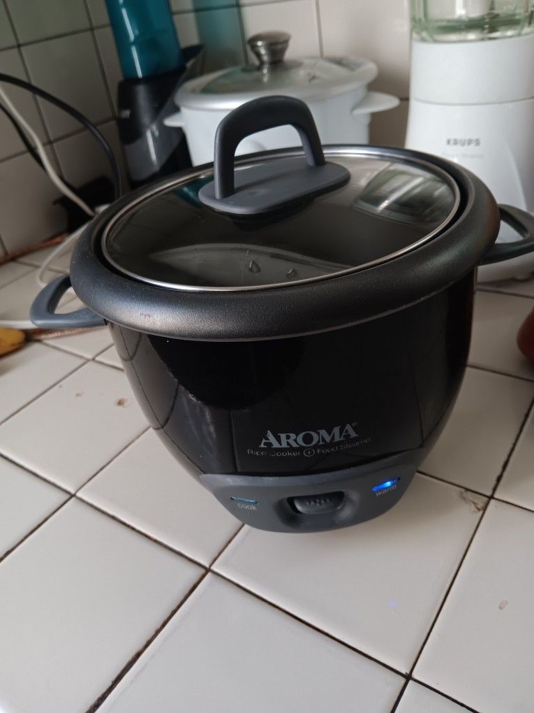 Rice Cooker 3 Cups  ( 0.6 L)  Aroma