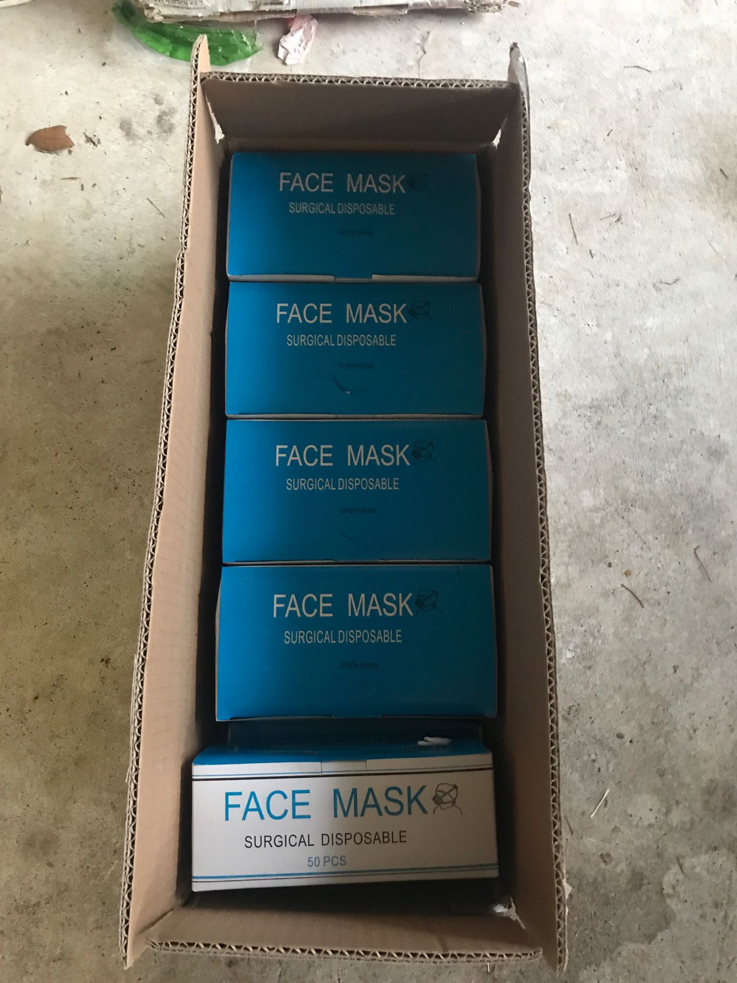 Face mask surgical disposable