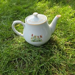 Tea Pot