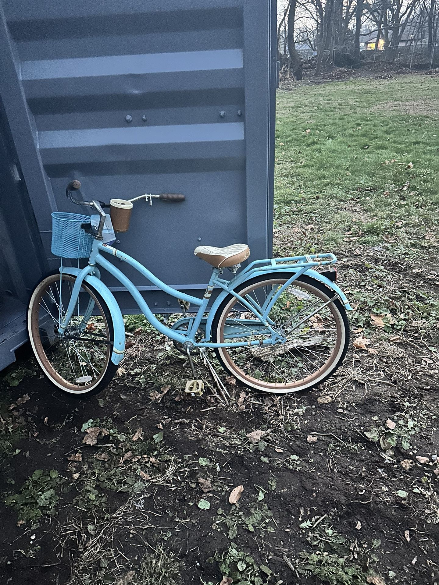 Women Huffy Cruiser Bike