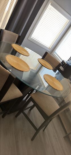 Kitchen table