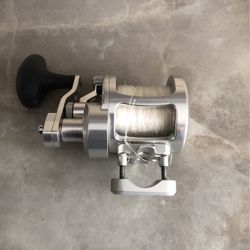 AVET MXL 6/4 Two Speed SILVER BIG GAME Fishing Reel in VERY GOOD Shape!! 