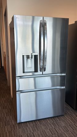 LG 26 cu. ft. SMART Counter Depth MAX French Door Refrigerator with Full Convert Drawer in PrintProof Stainless