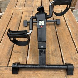 Máquina Pequeña Para Pedalear 