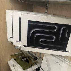 Macbook Pro And Macbook Airs 