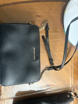 Authentic Michael kors crossbody bag