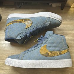 Used Nike SB Blazer Mid QS X Supreme Collab Size 8 Men