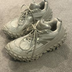 Balenciaga Bouncer Defender Sz 45 US 12